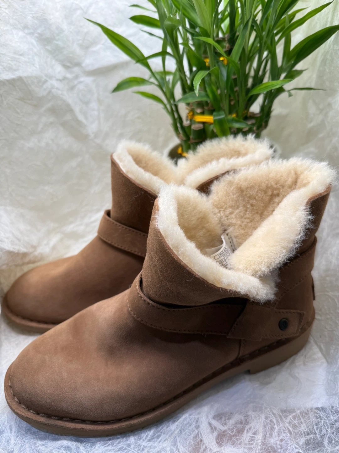 UGG Boots Size 8 - photo 3