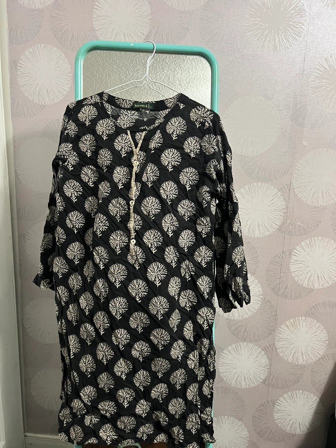 Two piece BIN SAEED Black Tree Print Kurta - Size L