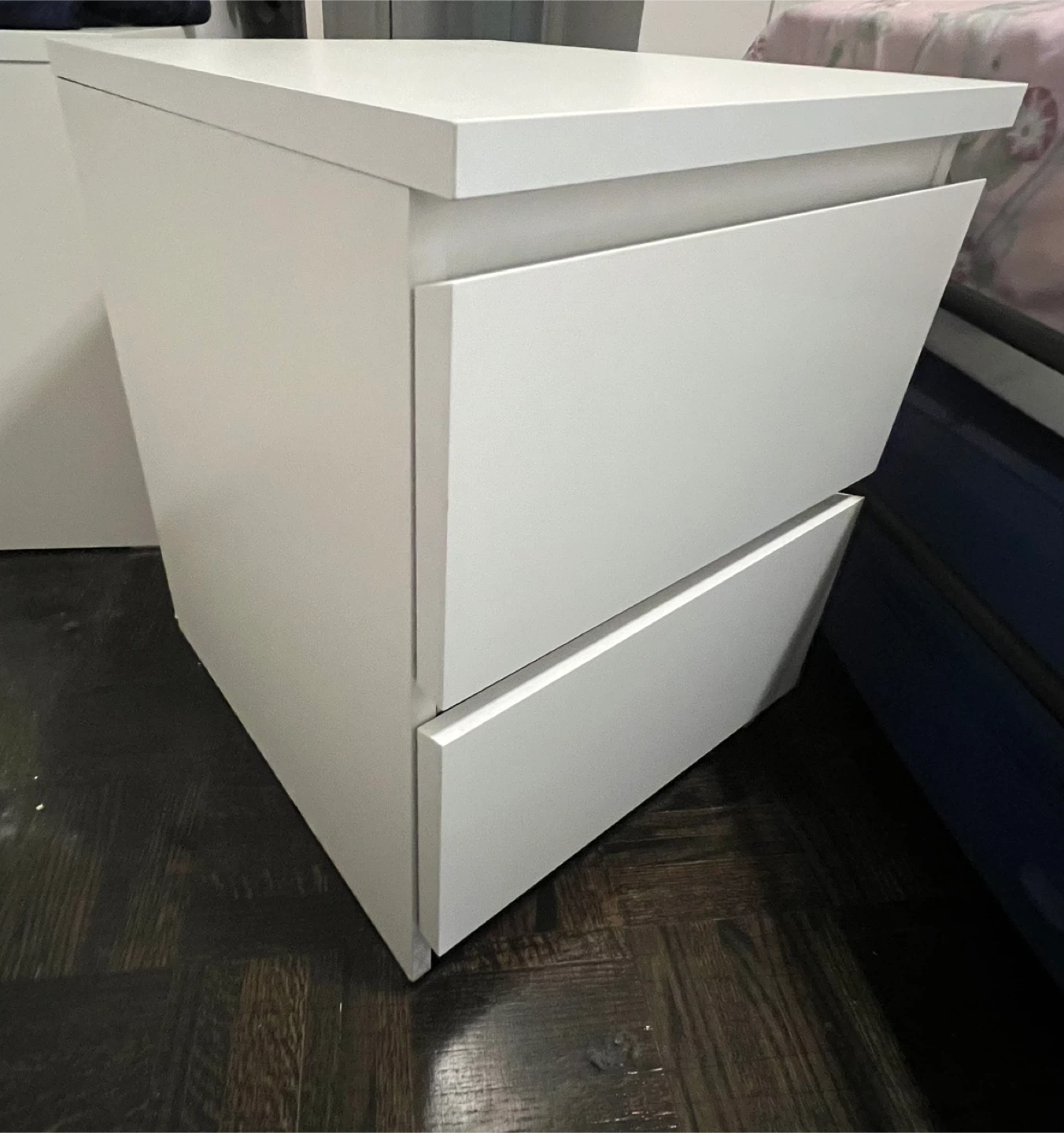 White 2-Drawer Nightstand - photo 2
