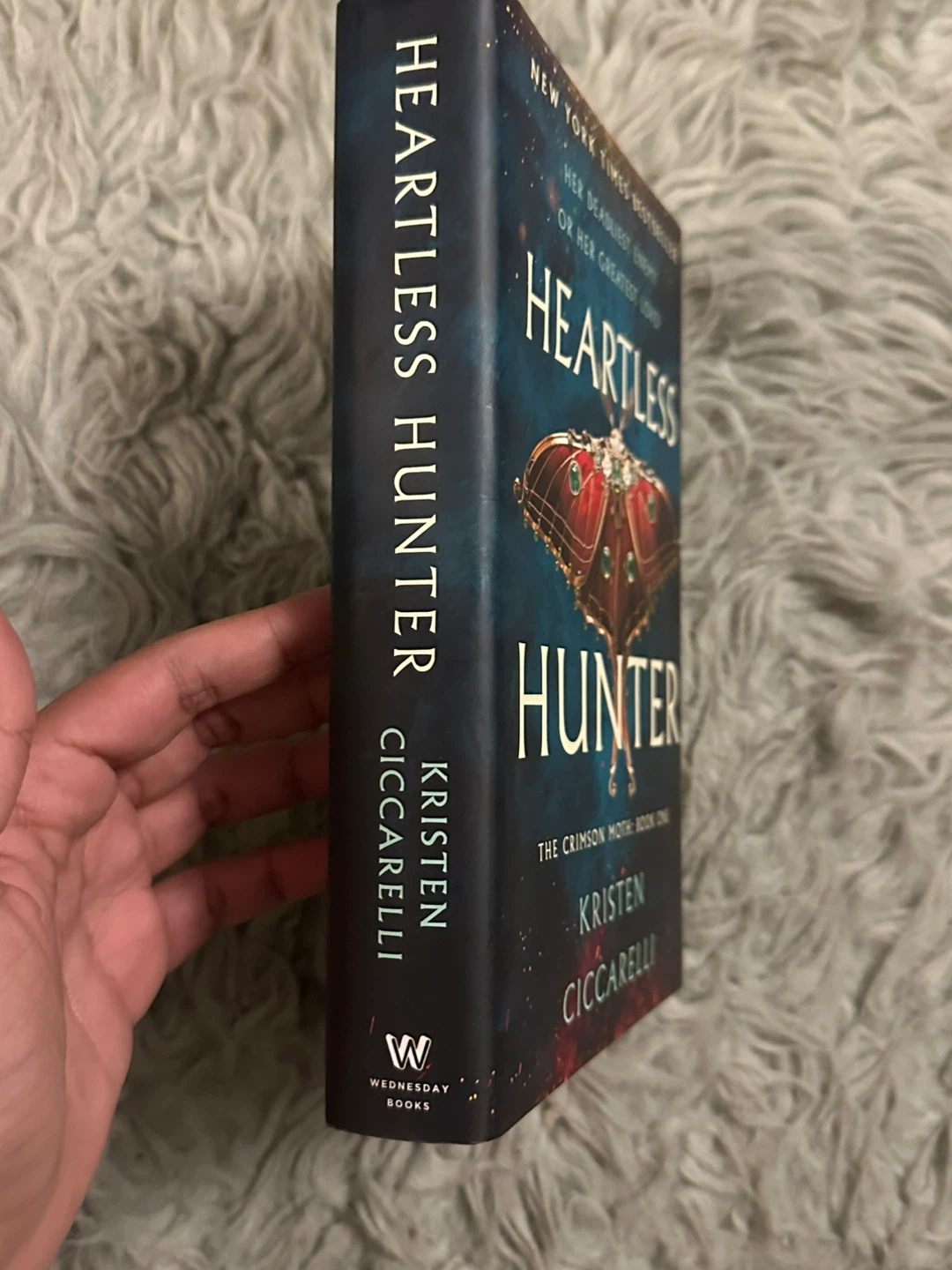 Heartless Hunter by Kristen Ciccarelli - Harcover - photo 2