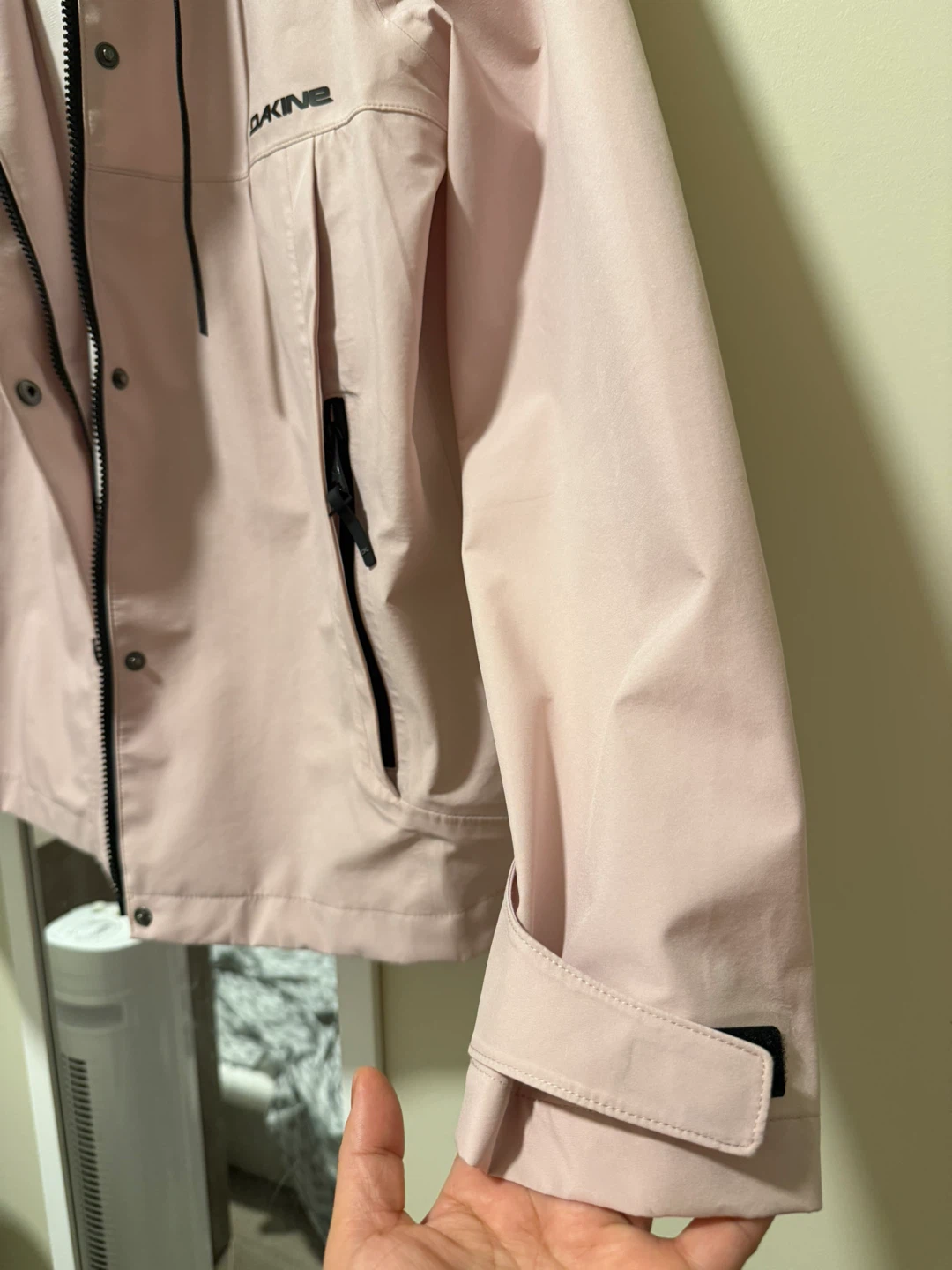 Dakine Pink Hooded Rain Jacket - photo 3