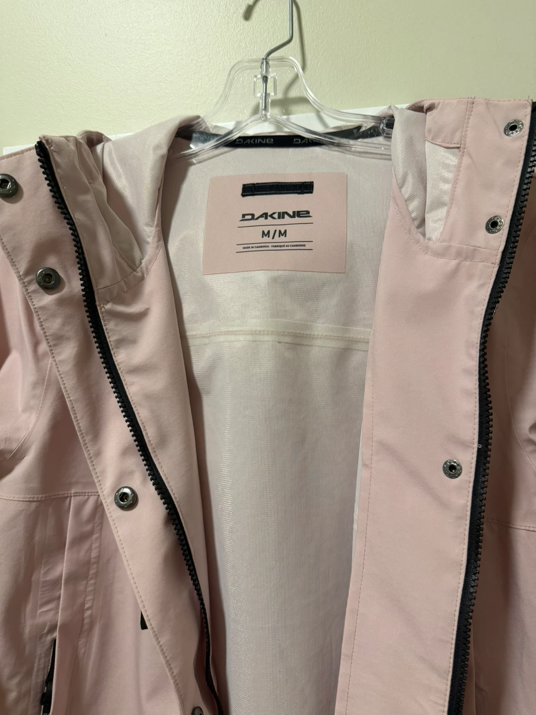 Dakine Pink Hooded Rain Jacket - photo 2