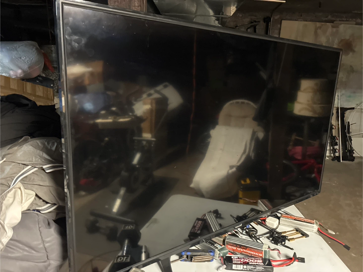 Toshiba TV 65 inch need gone