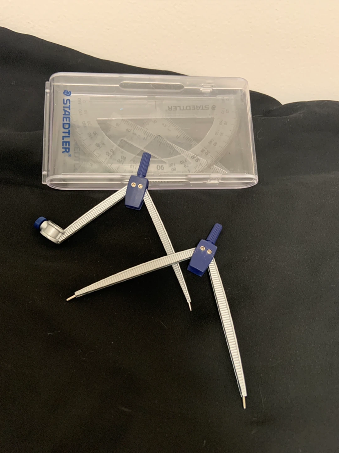 Staedtler Drafting Compass and Geometry Set - photo 3