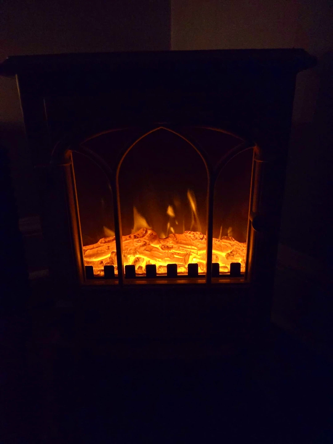 White Electric Fireplace Stove Heater - photo 4