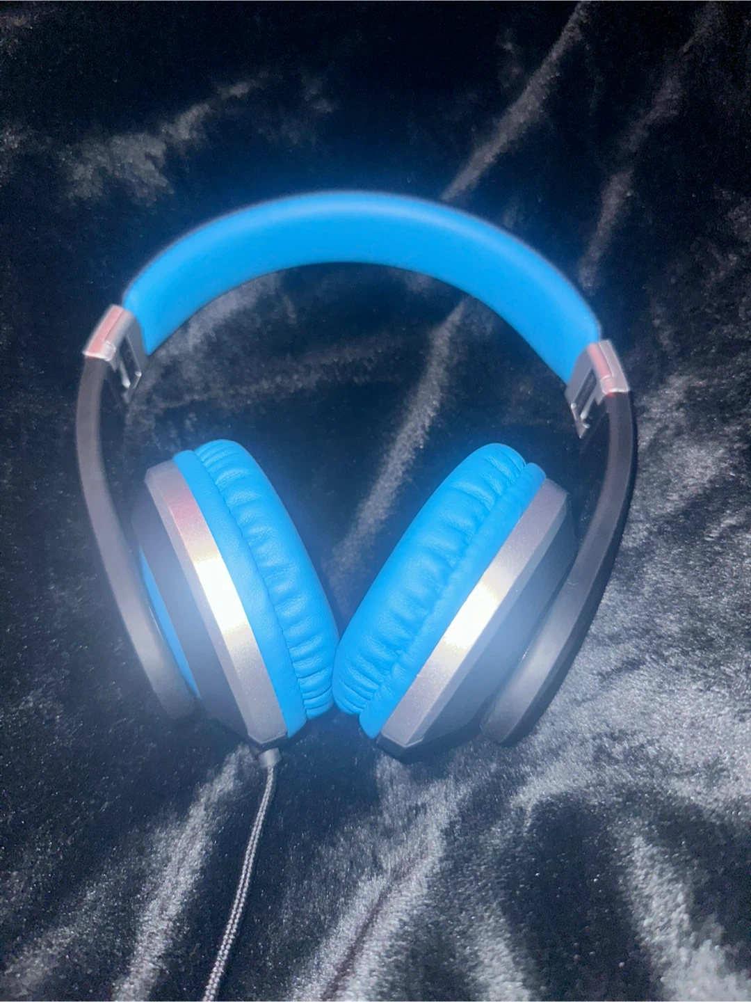 wired headphones - photo 2