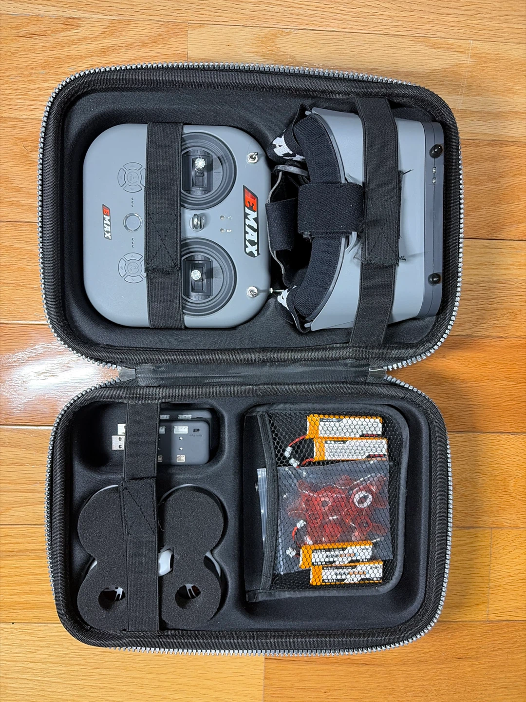 Emax Tinyhawk 3 Drone with Goggles and Controller - photo 3