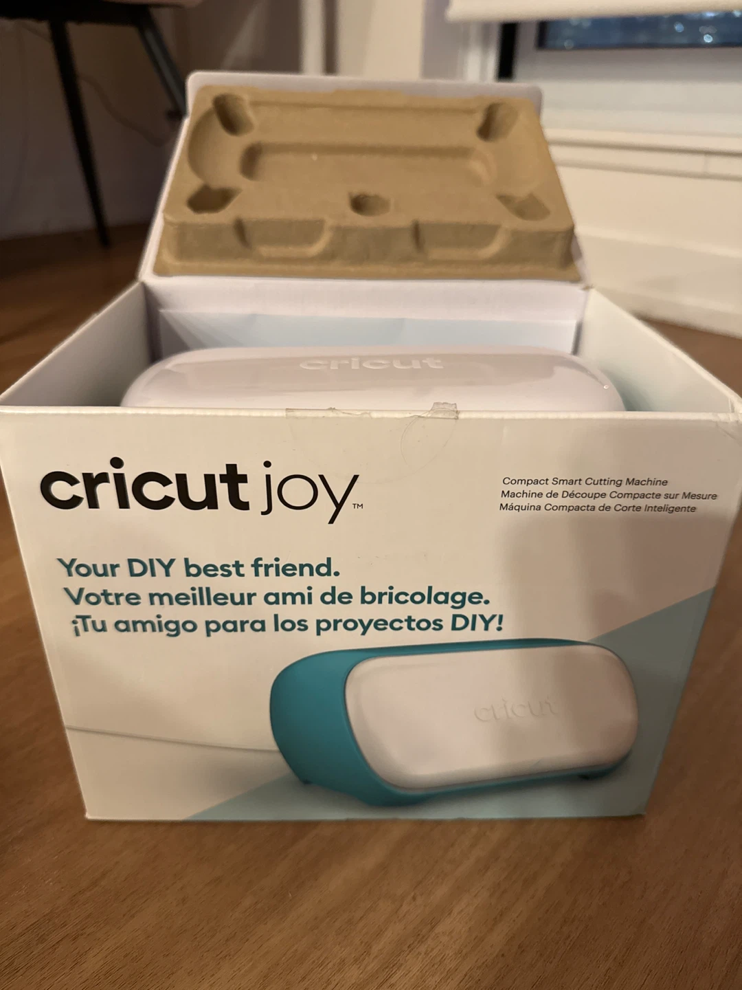 Cricut Joy Compact Smart Cutting Machine - White/Teal - photo 2