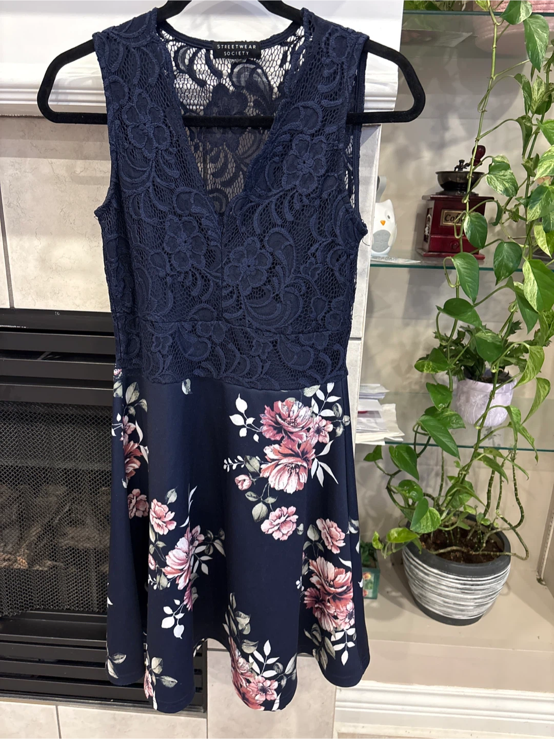 Streetwear Society Navy Floral Lace Dress - photo 2