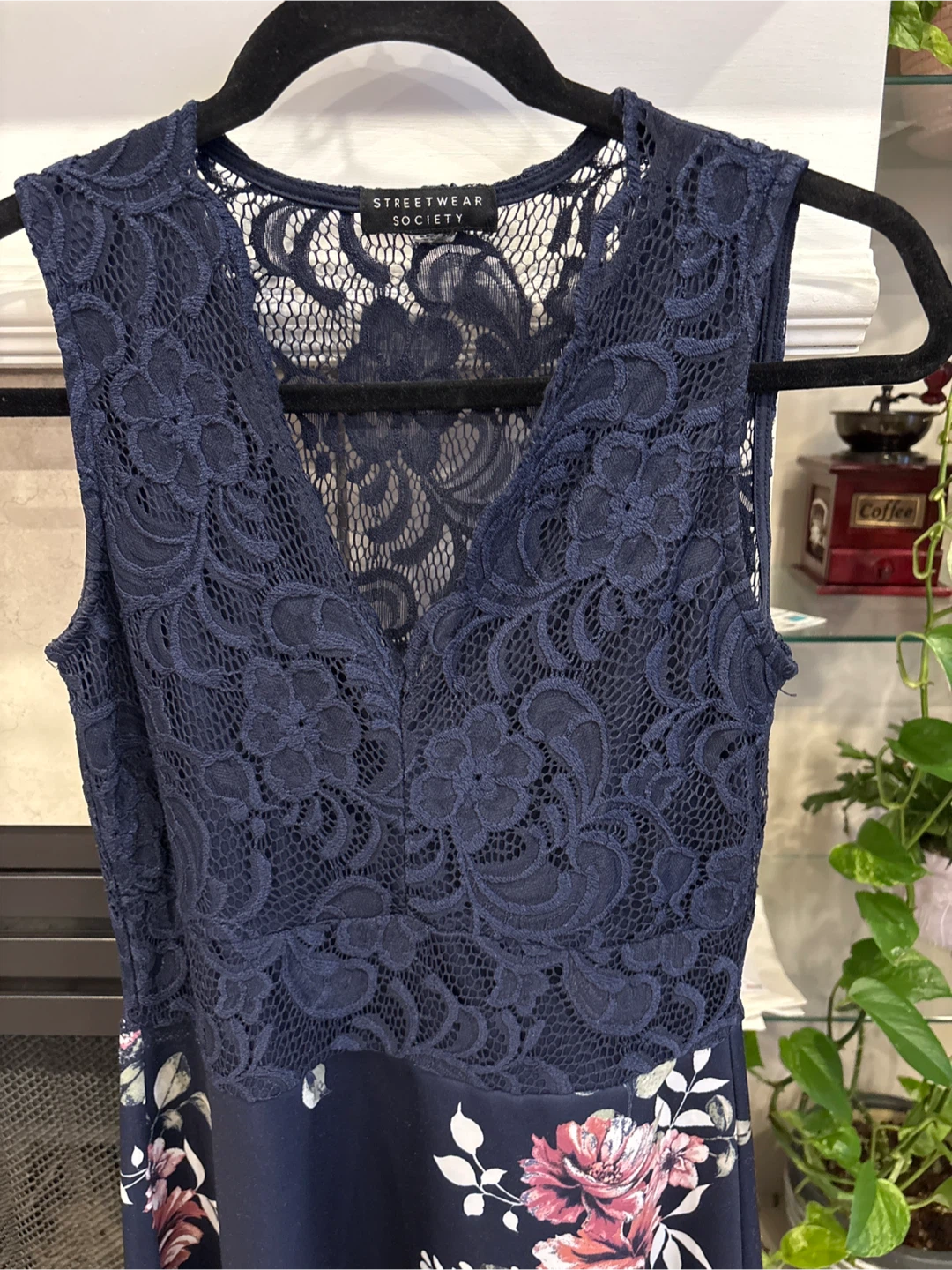 Streetwear Society Navy Floral Lace Dress - photo 3