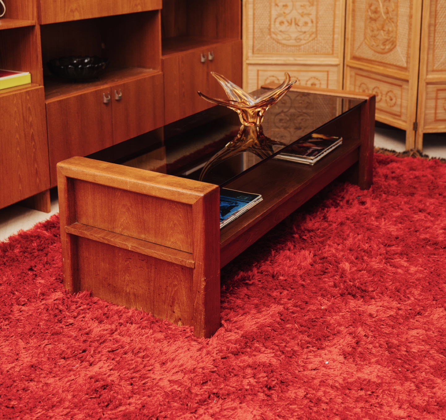 MCM Smoked Glass-Top Coffee Table — Solid Wood 🤎