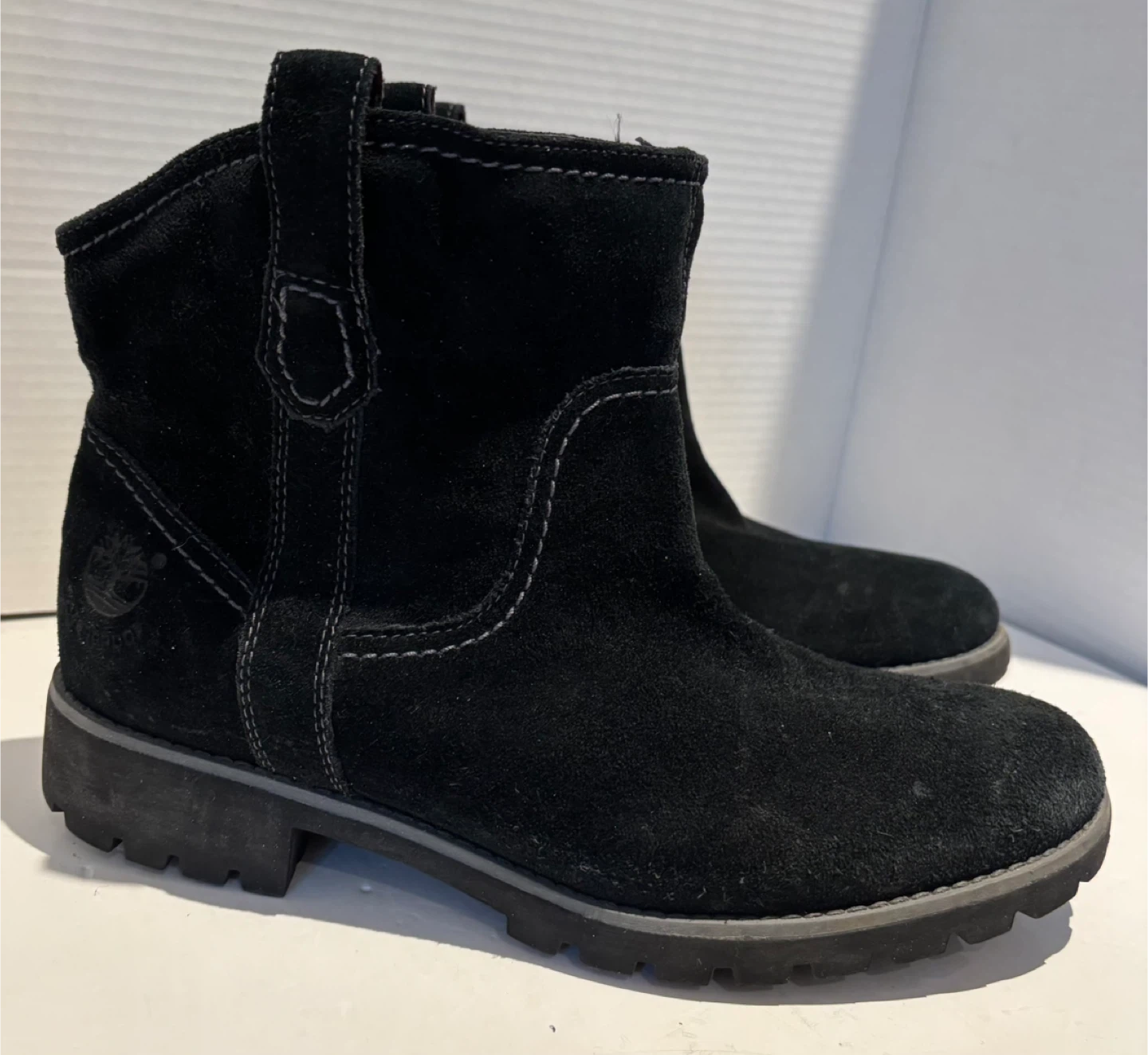 Timberland Black Suede Ankle Boots Women’s Size 9 - photo 4