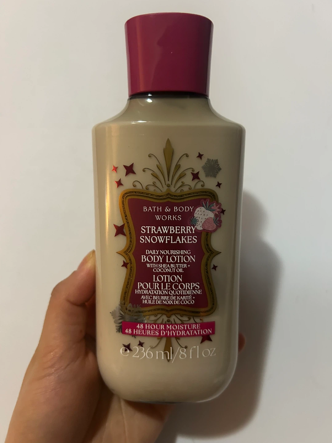 NEW Bath & Body Works Strawberry Body Lotion 8 oz - photo 2