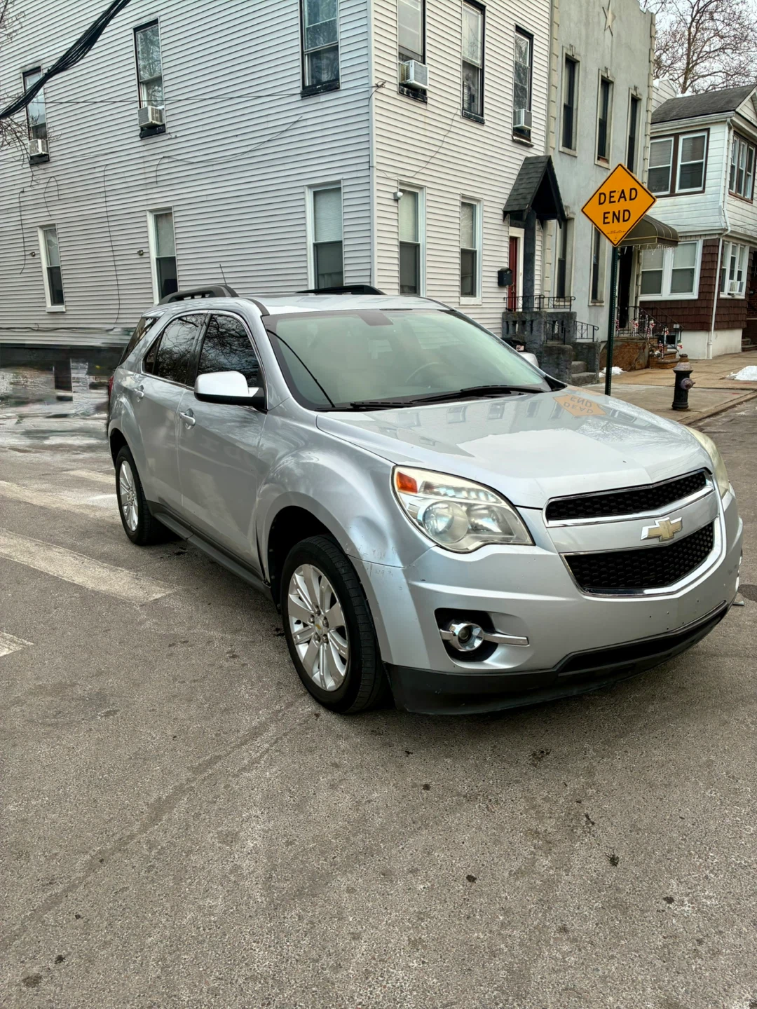 Silver Chevrolet Equinox SUV