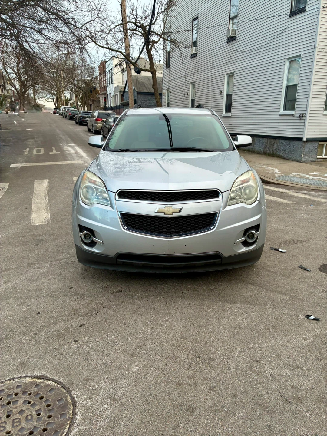 Silver Chevrolet Equinox SUV - photo 2