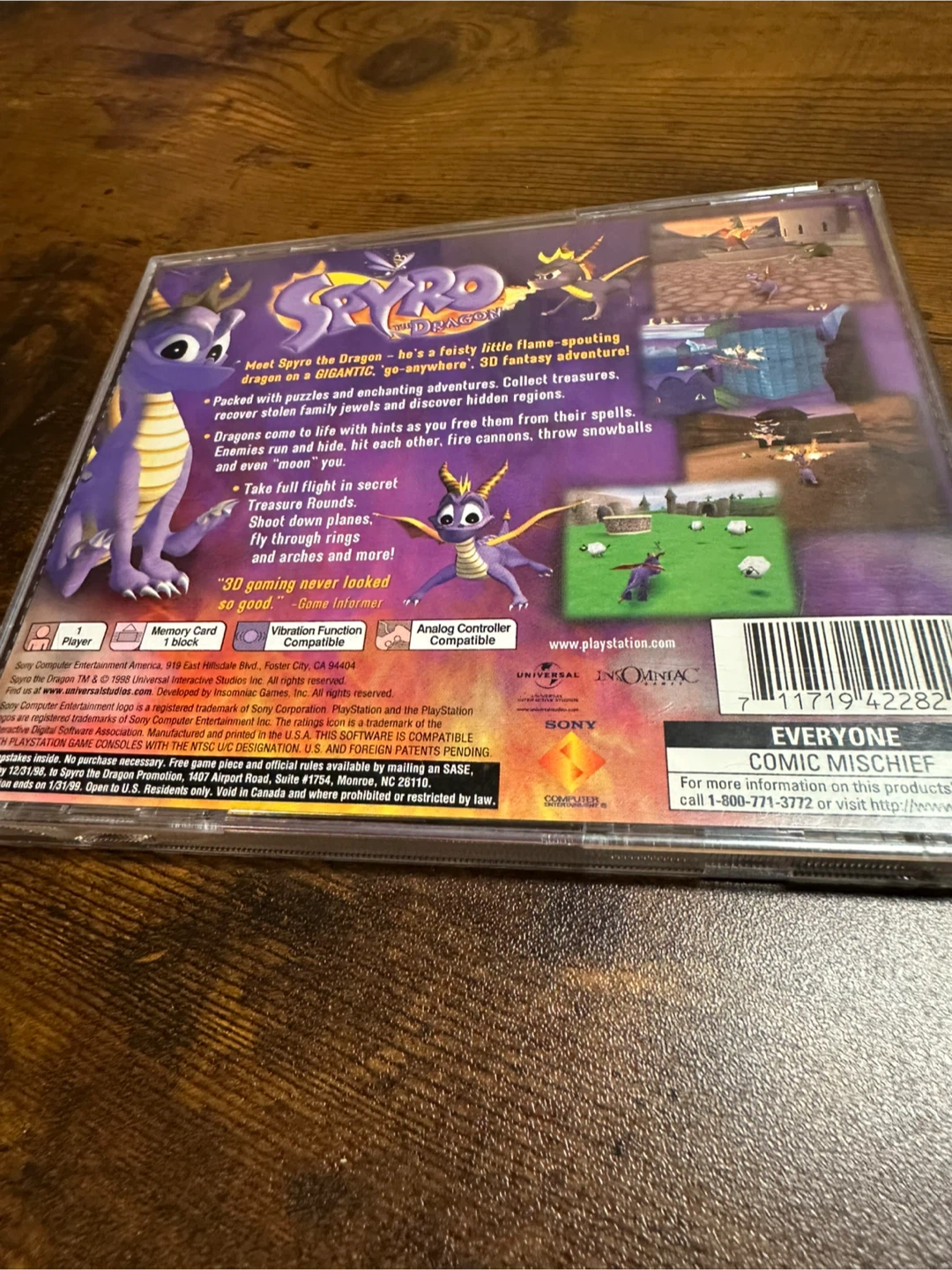 Spyro the Dragon PlayStation 1 Game - photo 2