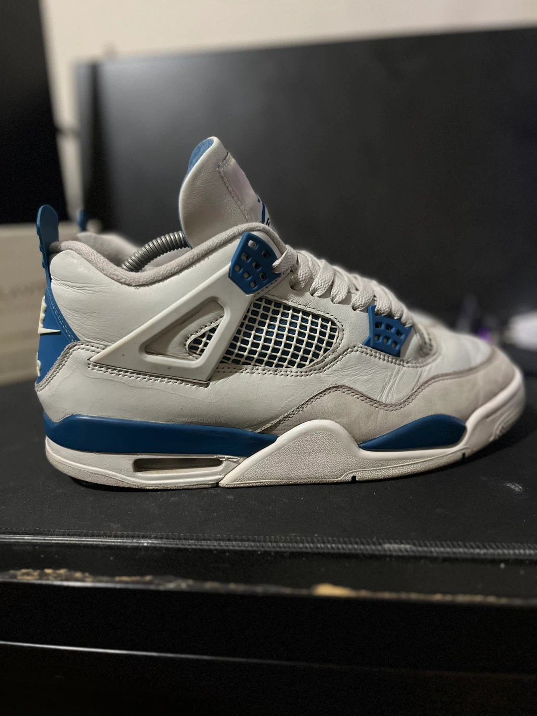 Nike Air Jordan 4 Retro Men's Sneakers