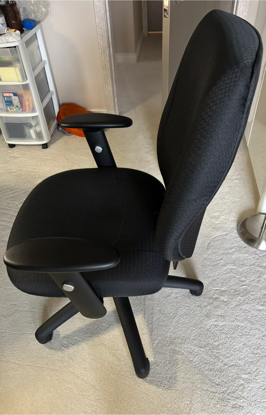 Black Office Chair - photo 3
