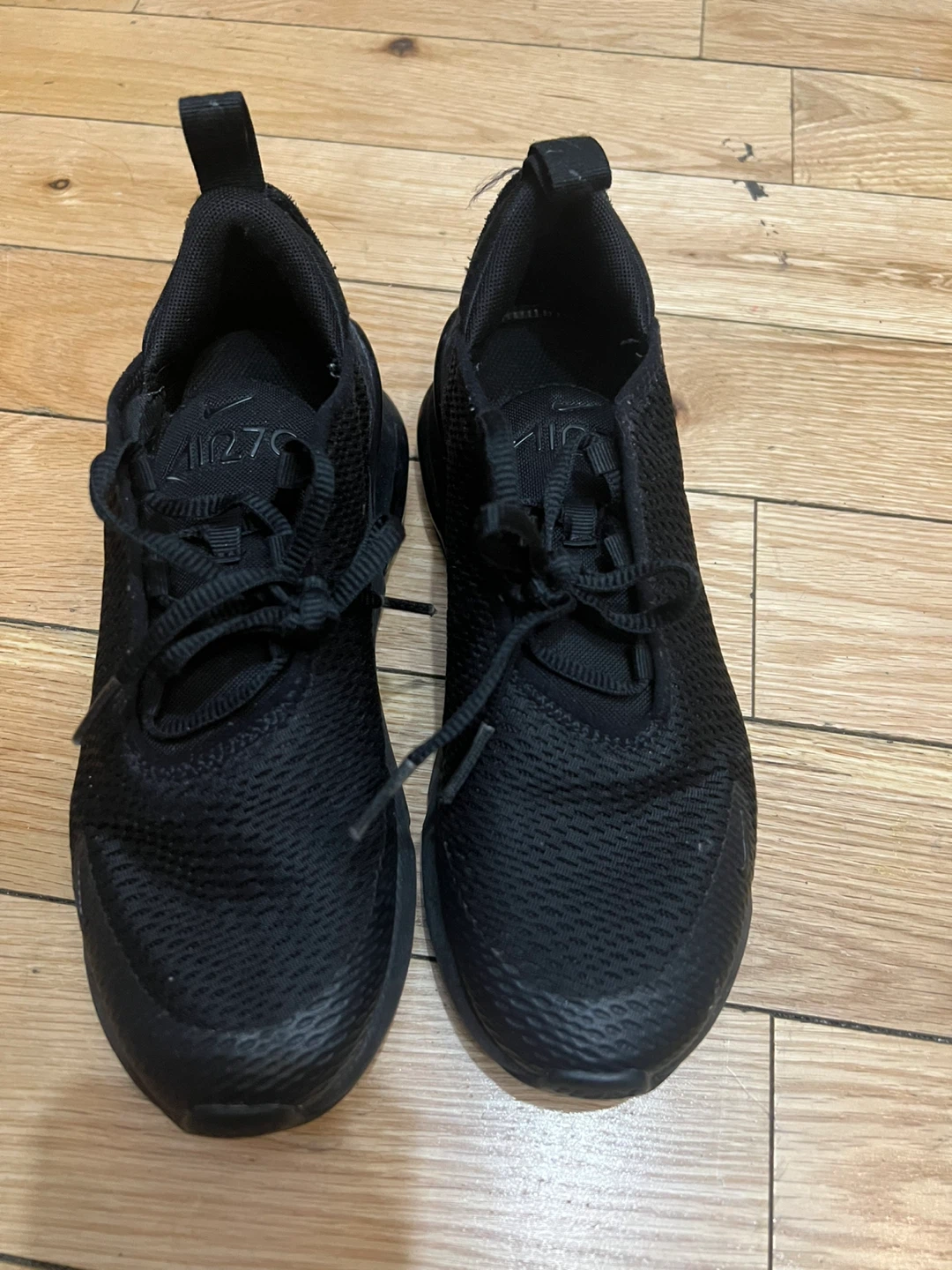 Nike Air Max 270 Black Running Shoes - photo 2