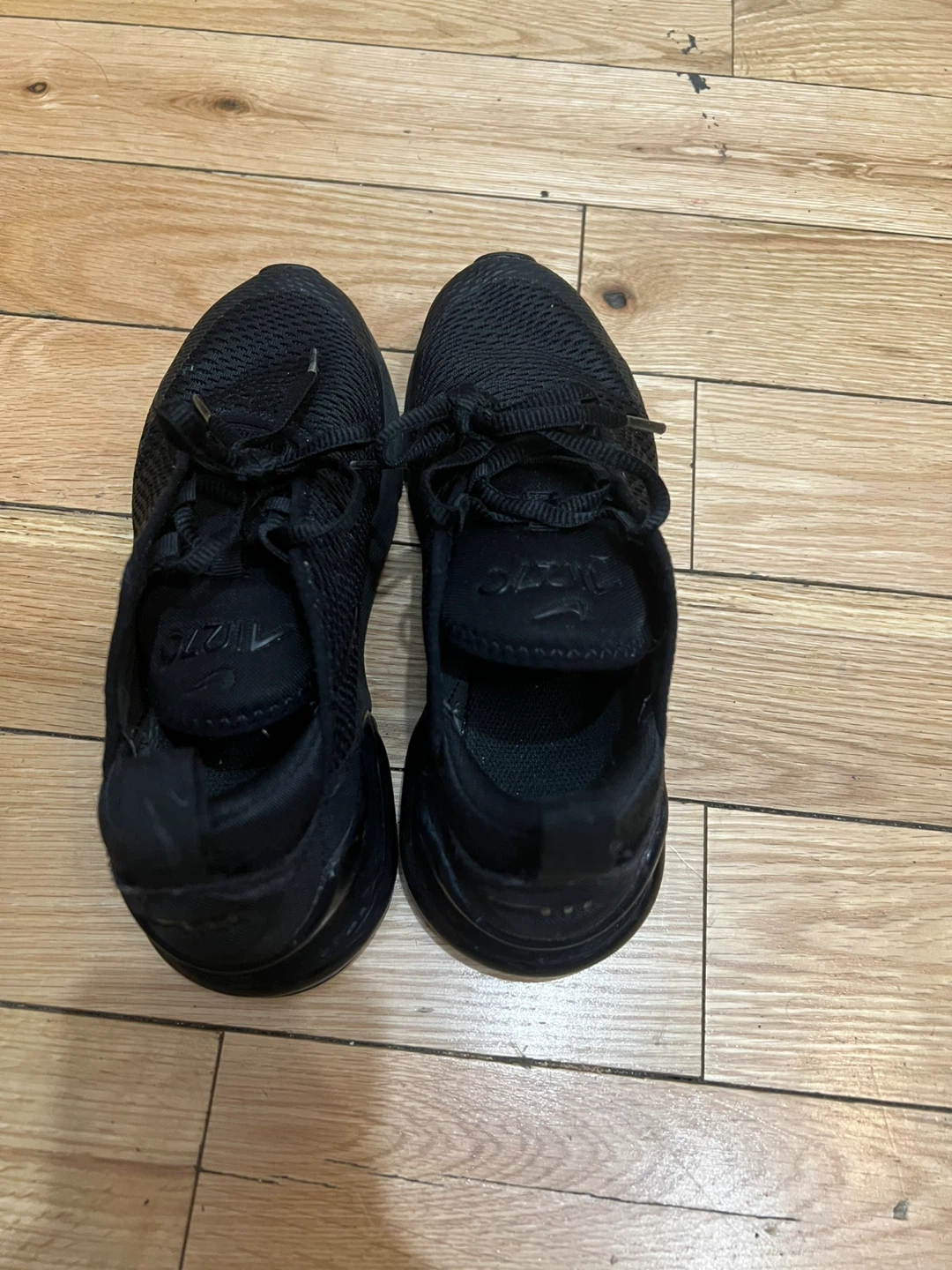 Nike Air Max 270 Black Running Shoes