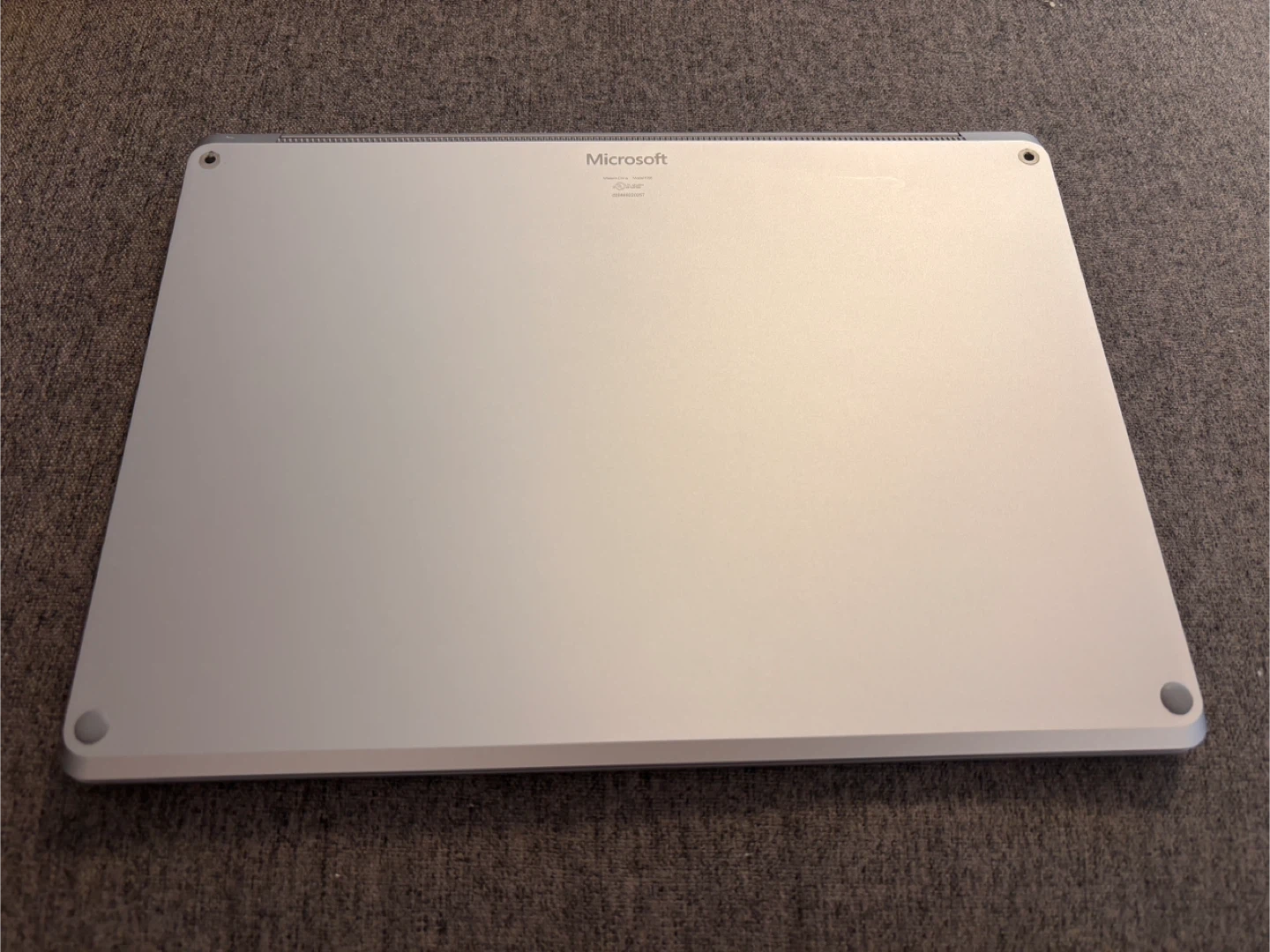 Microsoft Surface Laptop 4 - 13.5” (Ryzen 5/256GB with 8GB Ram) - photo 3