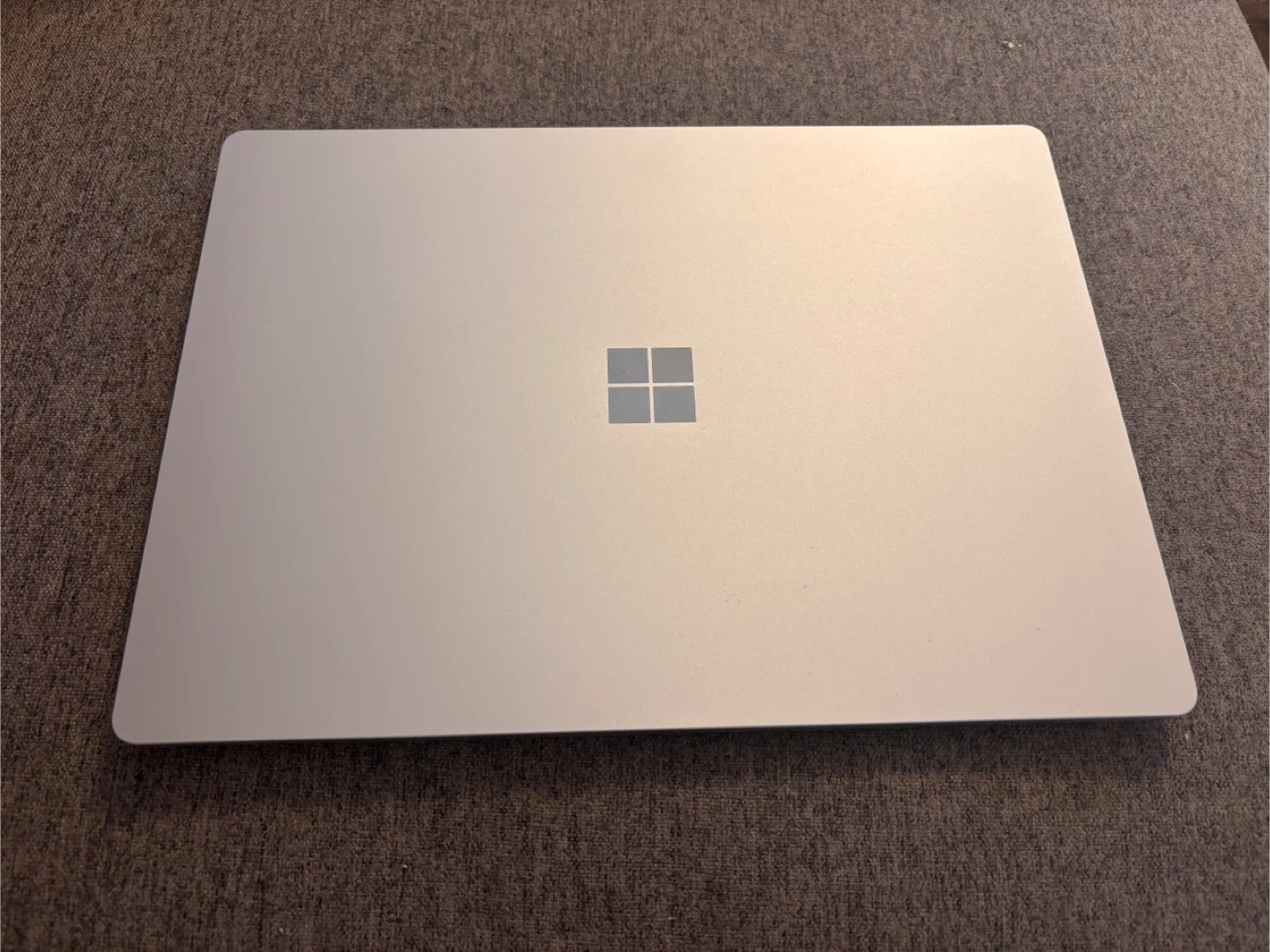 Microsoft Surface Laptop 4 - 13.5” (Ryzen 5/256GB with 8GB Ram) - photo 2