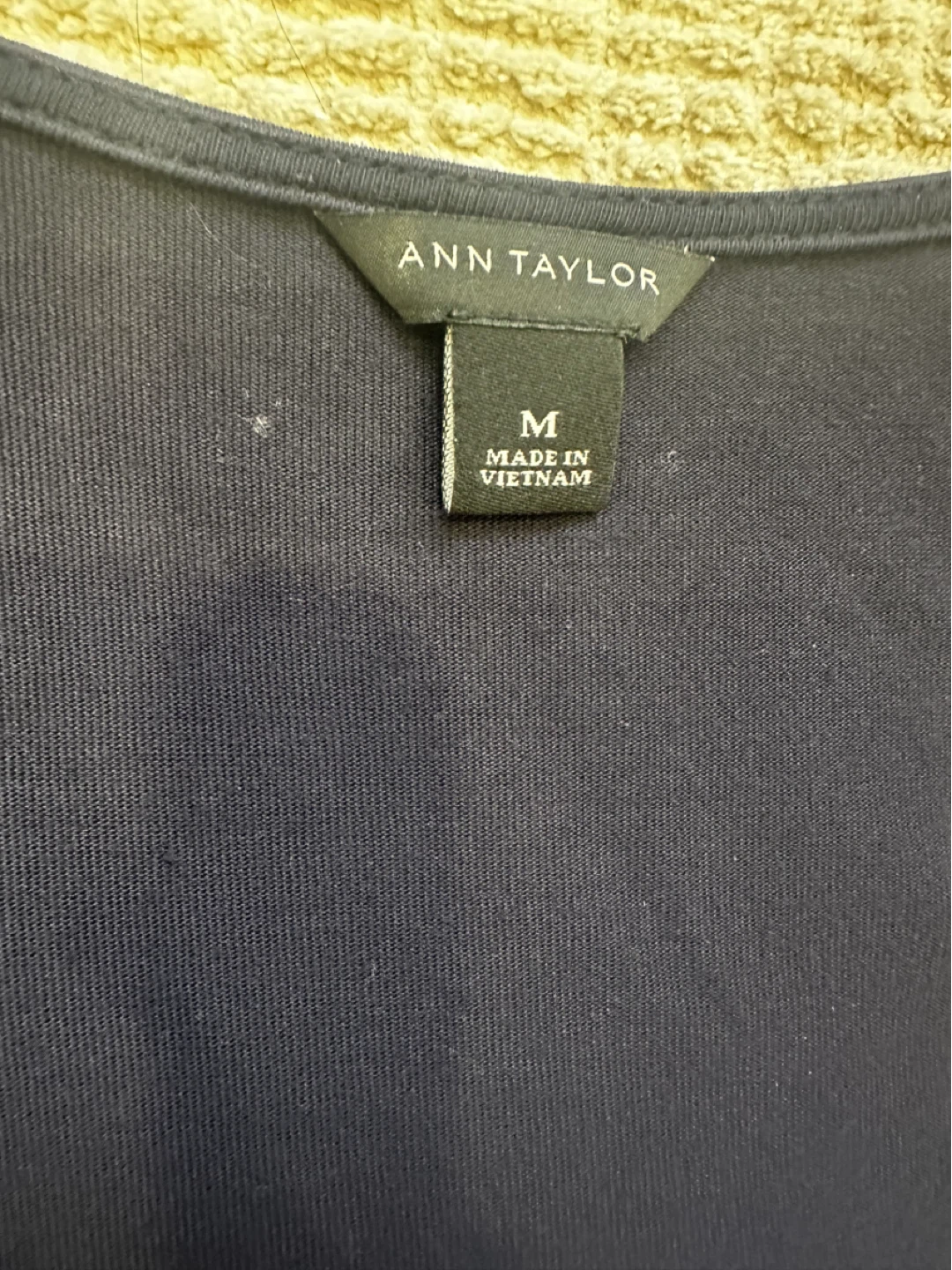 Ann Taylor Top - Size M - photo 3