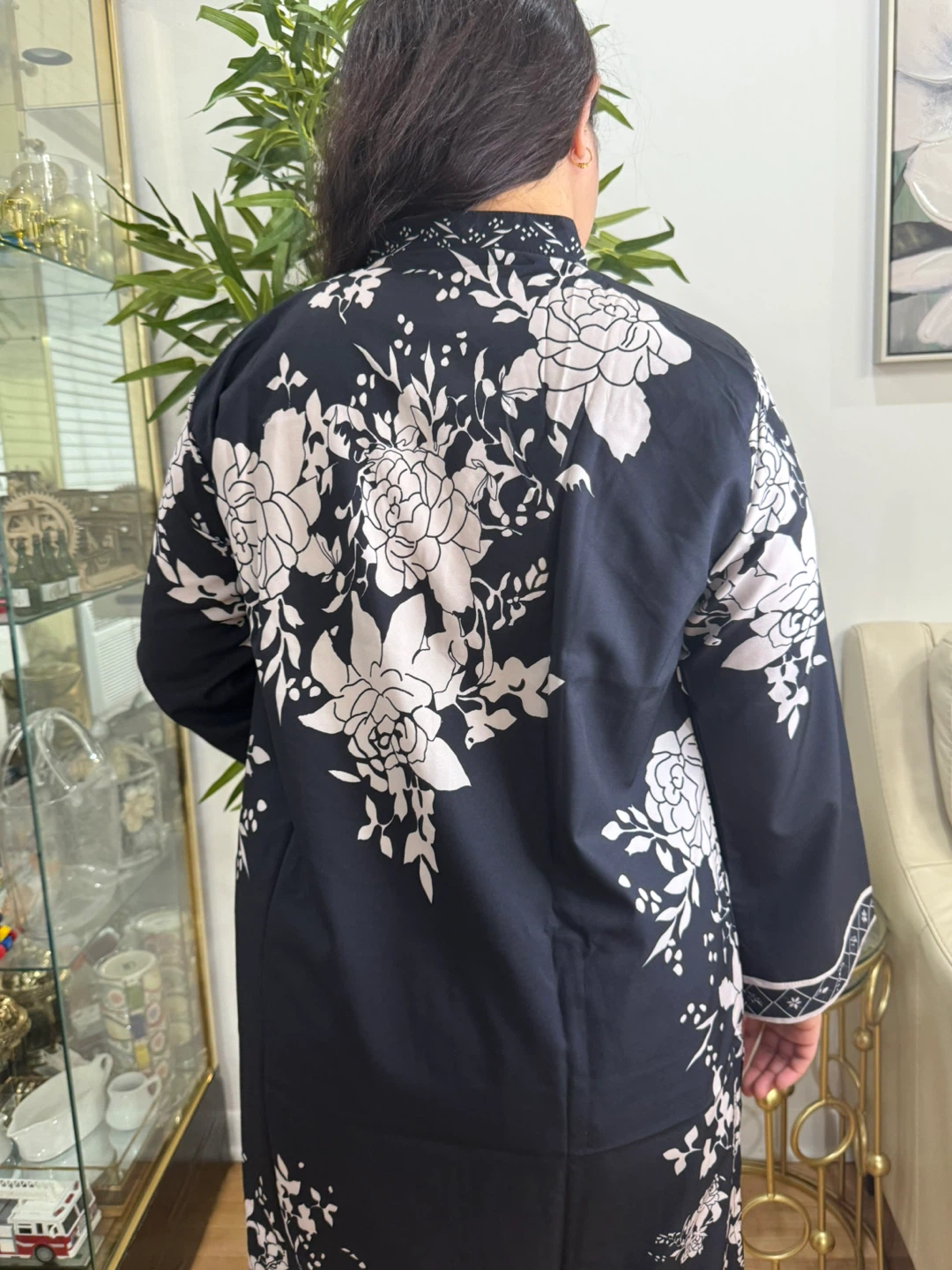 Black and White Floral Print Kurti and Pants Set - Size 42 - photo 5