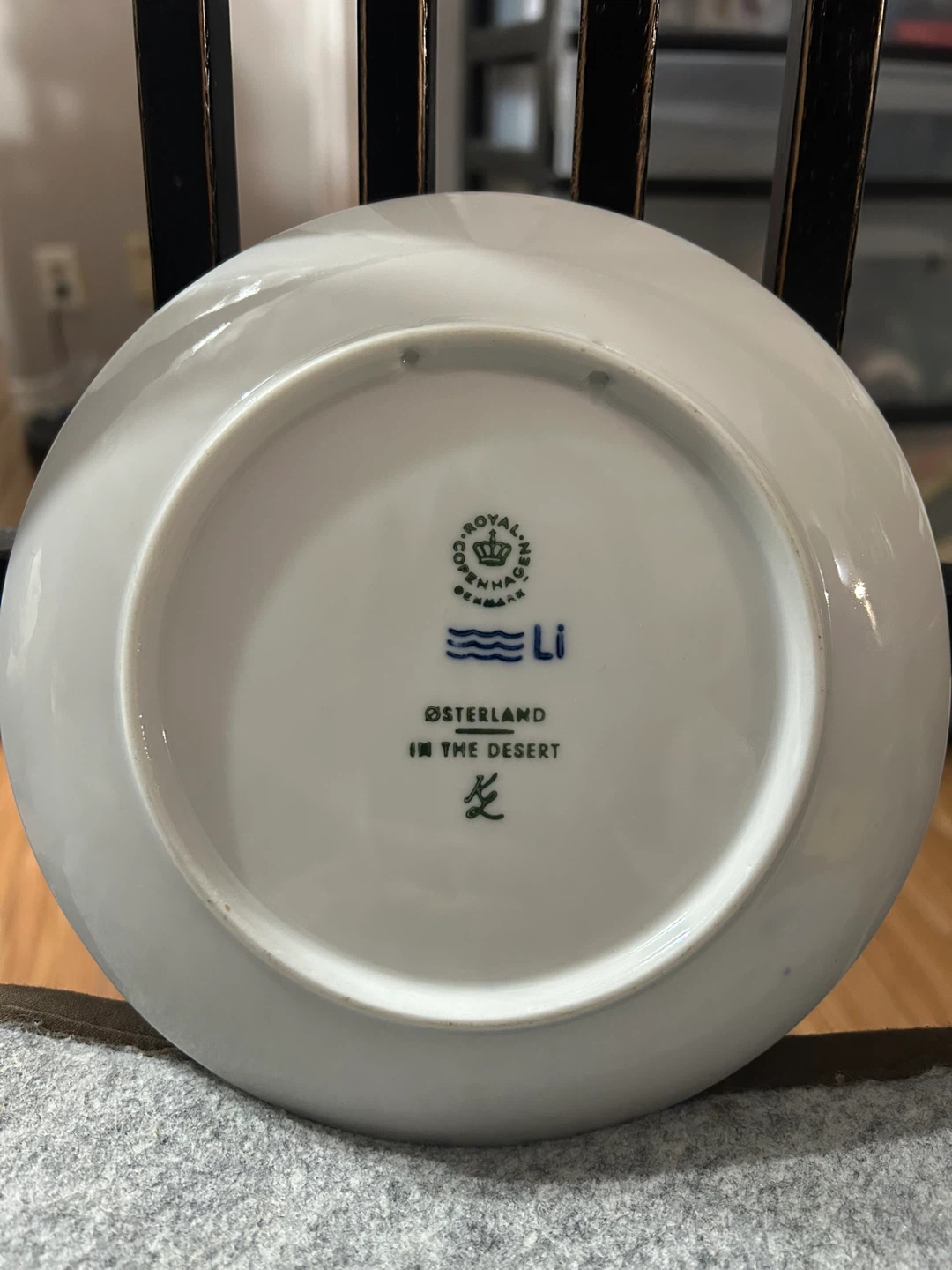 Royal Copenhagen 1972 Christmas Plate Three Wise Men - photo 2