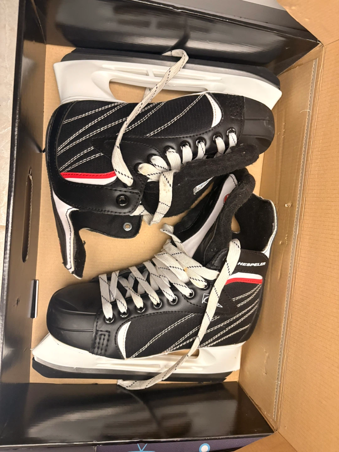 Hespeler HS Hockey/Skating Skates - Size 6(M) 7.5/8 (W)