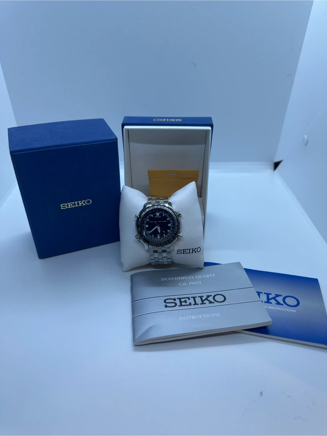 Seiko Sky World Timer H023-00G0 Quartz Chronograph - photo 2