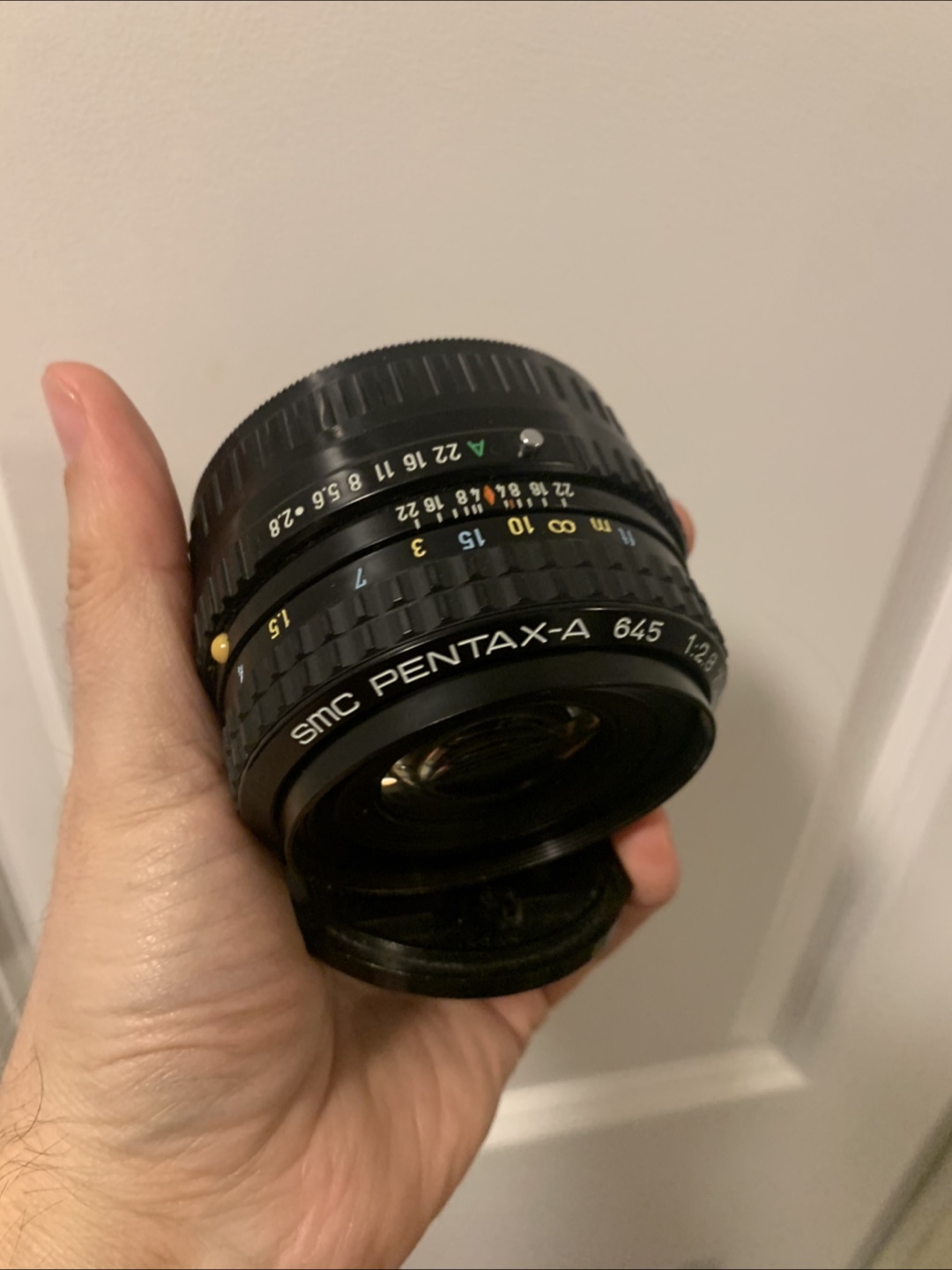 SMC Pentax-A 645 75mm f/2.8 Lens