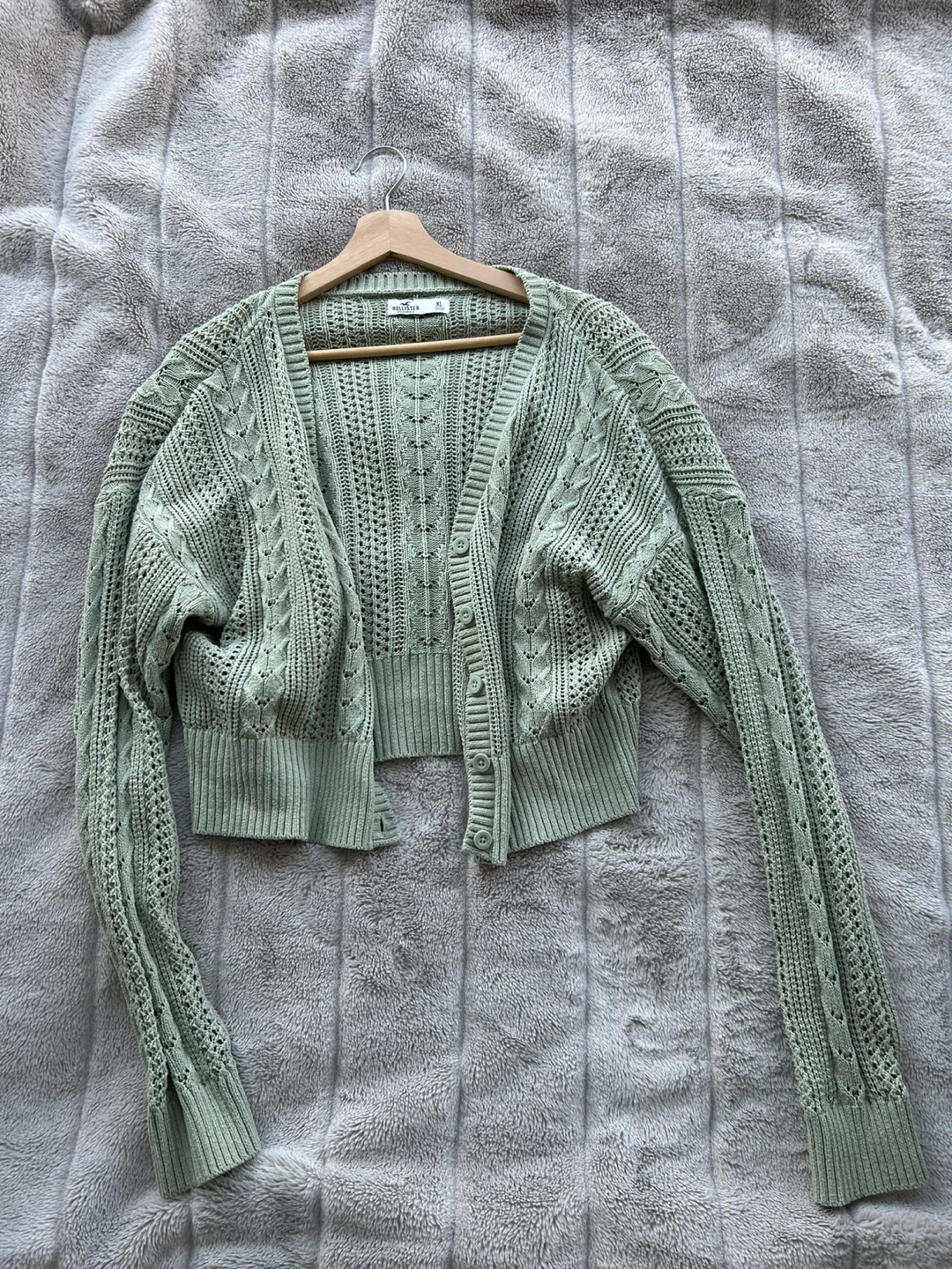 Hollister Green Cable Knit Cropped Cardigan