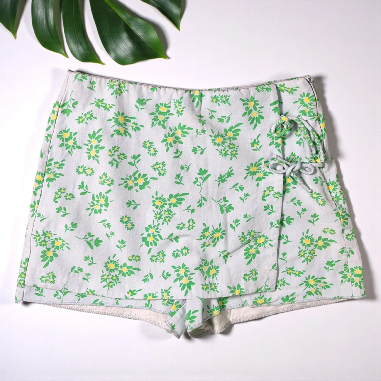 Zara Ditsy Floral Print Skort - Bloggers Fave - photo 5