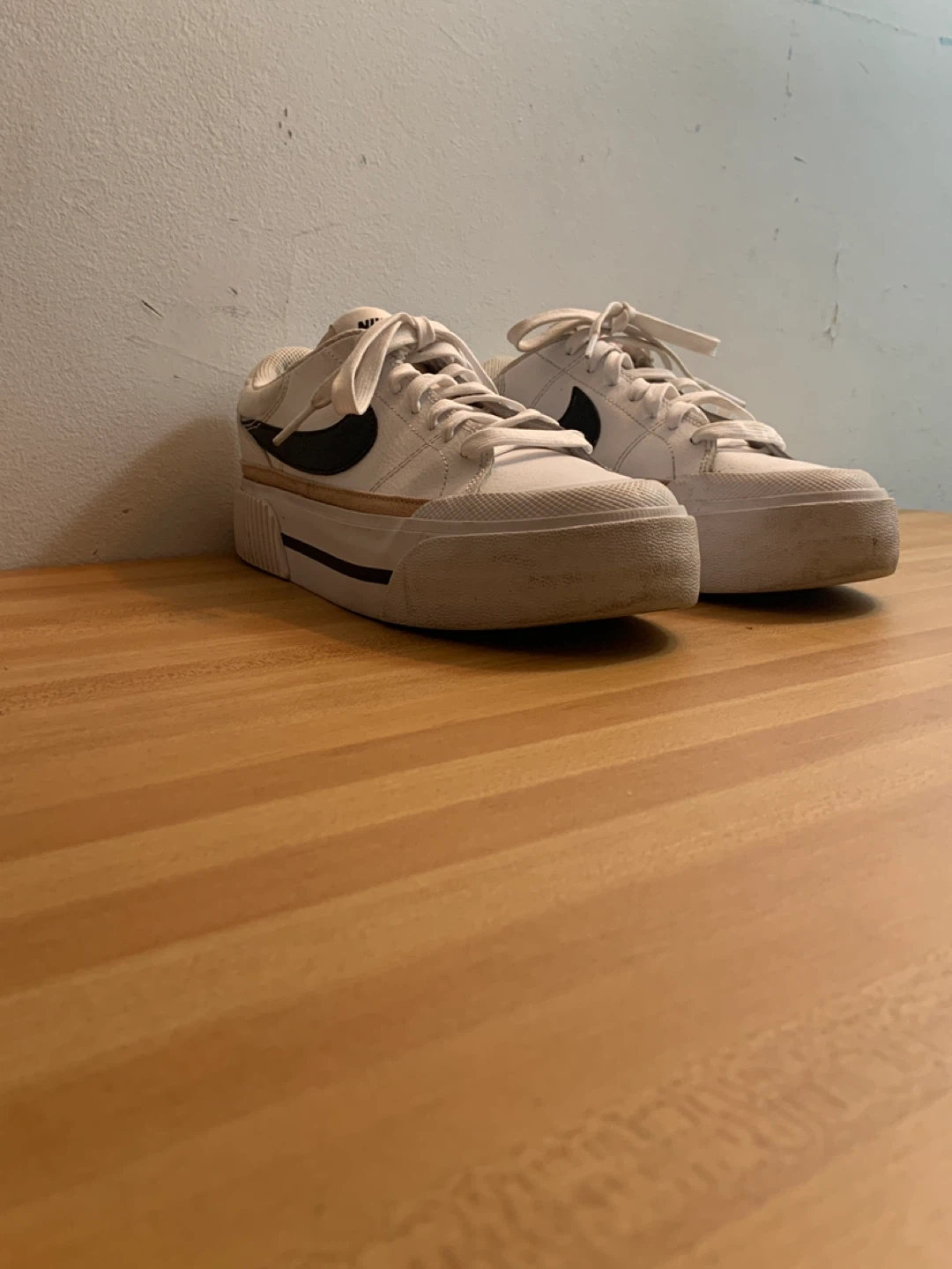Nike Court Legacy Lift Women’s Sneakers White Black Hemp Size 7 - photo 3
