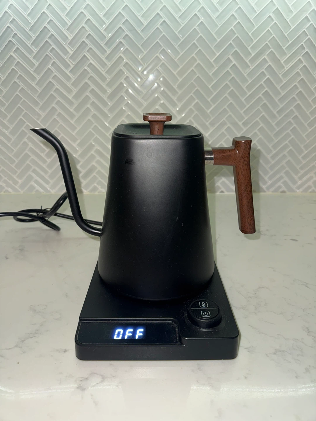 Black Gooseneck Kettle with Wooden Handle
