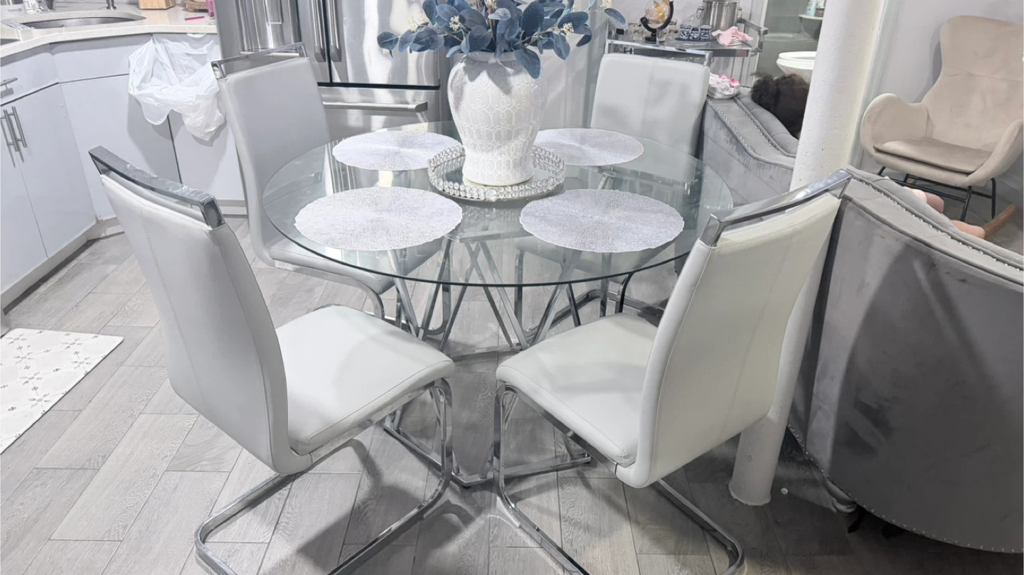 Glass Dining Table with 4 light gray Chairs - photo 4