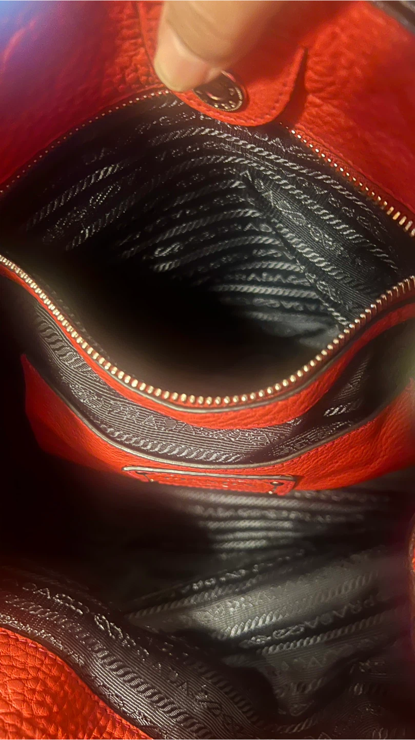 Prada Red Leather Handbag - photo 4