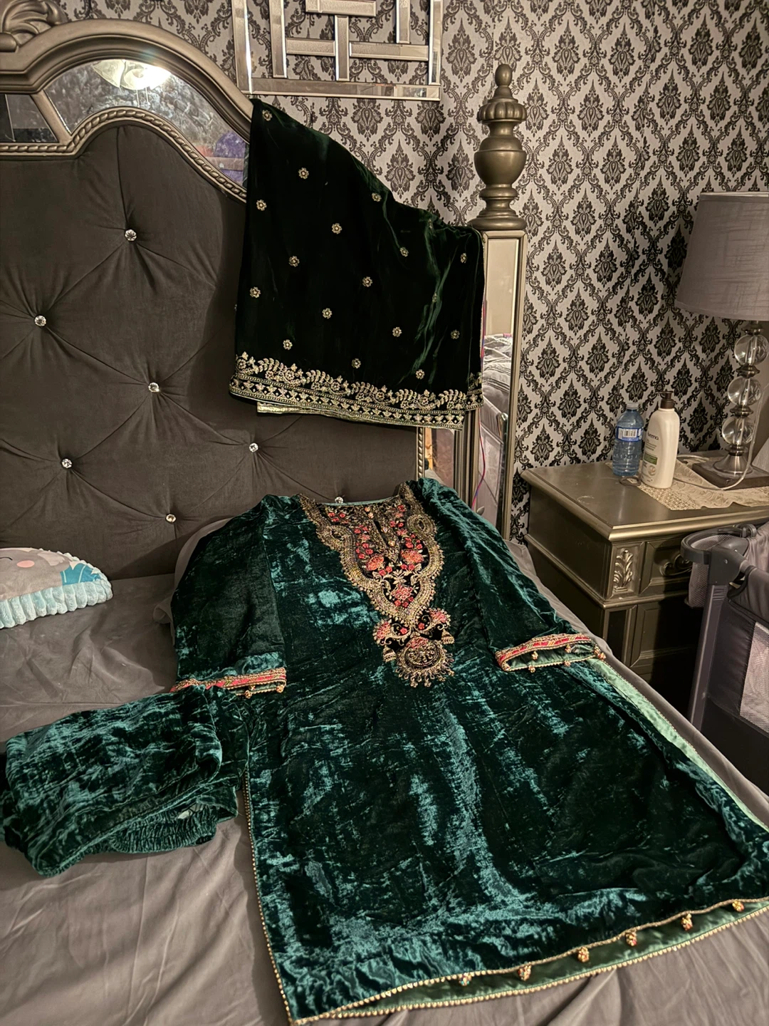 Original Maria B Velvet 3 piece - photo 2