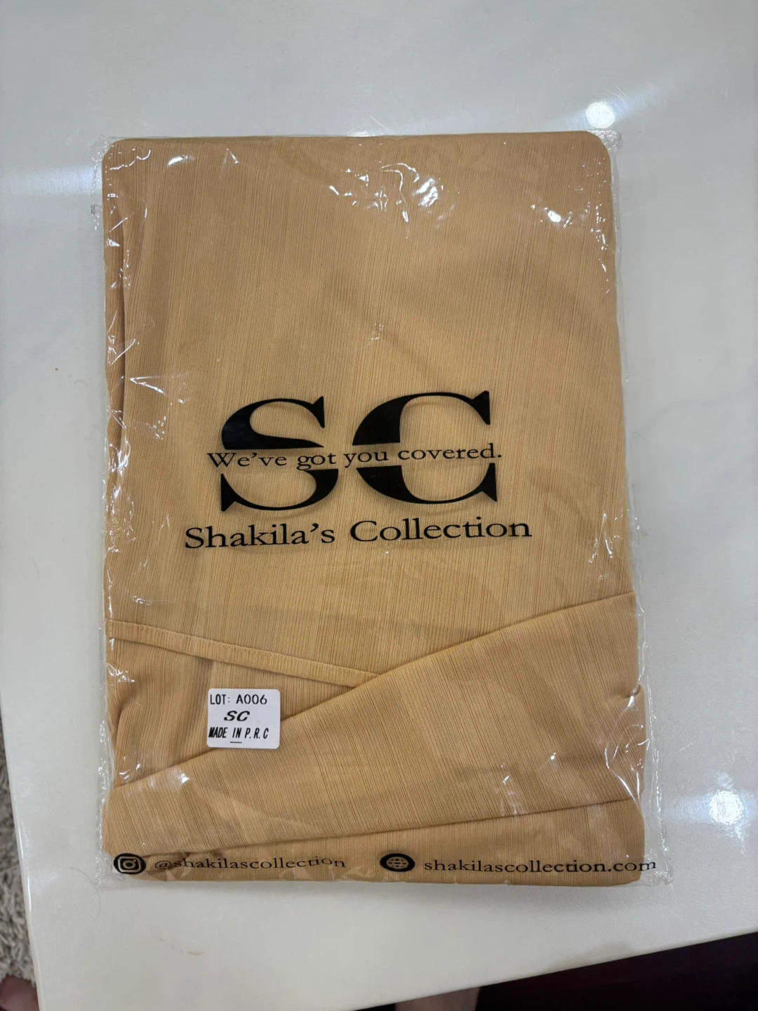 Shakila's Collection "We've got you covered" Shawl - photo 2