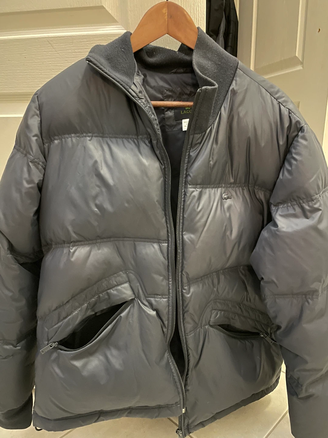 Lacoste Puffer Jacket - MEDIUM