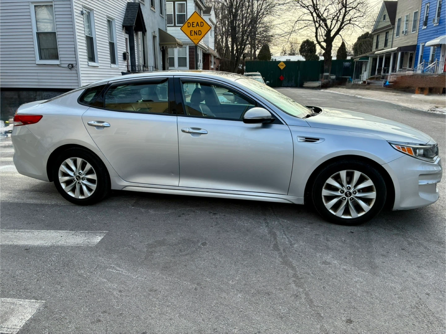 Silver Kia Optima Sedan - photo 4
