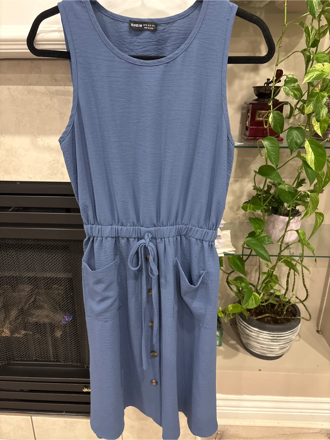 SHEIN Blue Sleeveless Button-Up Dress with Pockets