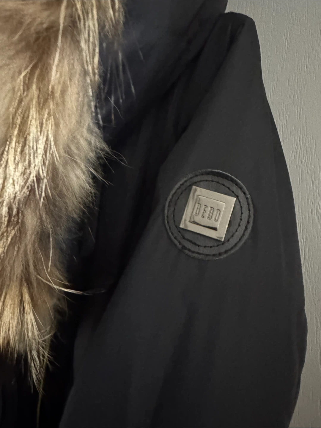 Bedo Black Down & Feather Jacket – Medium – Like New - photo 4