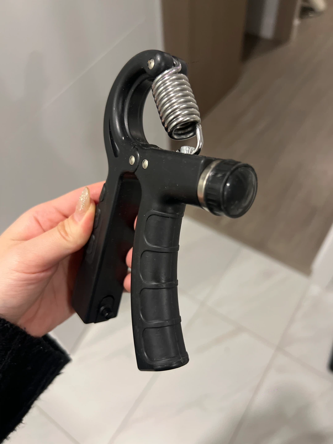 Black Hand Grip Strengthener with Counter - photo 2