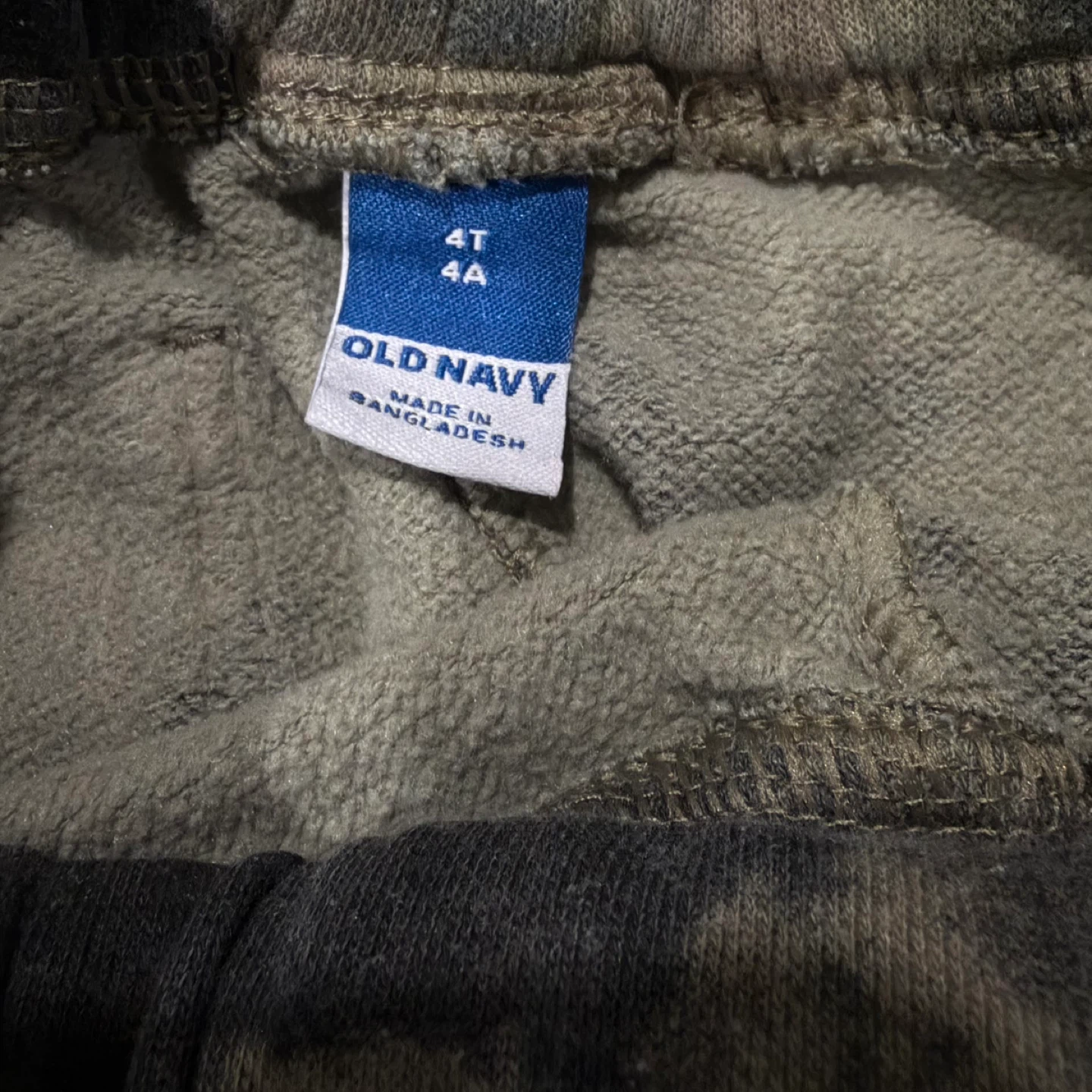Old Navy Kids Camo Hoodie and Pants Set - Size 4T - photo 3