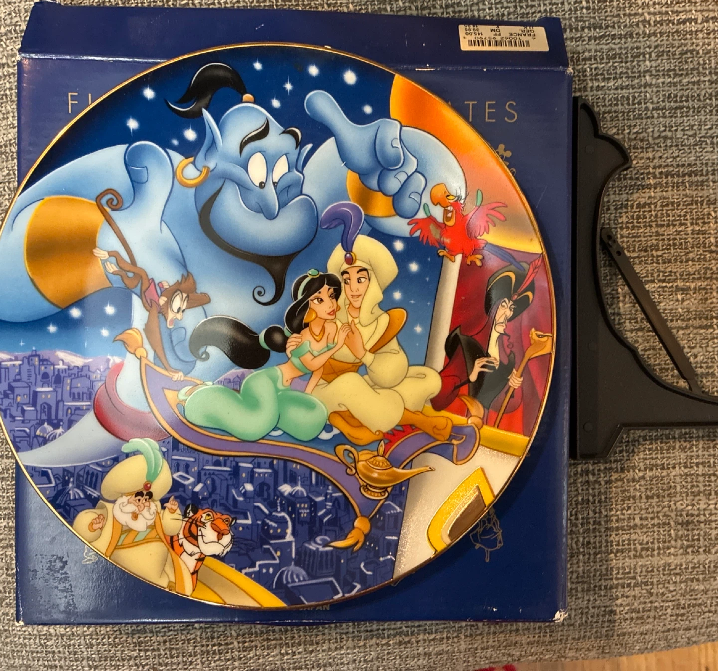 Vintage Disney Aladdin Fine Porcelain Plate - photo 2