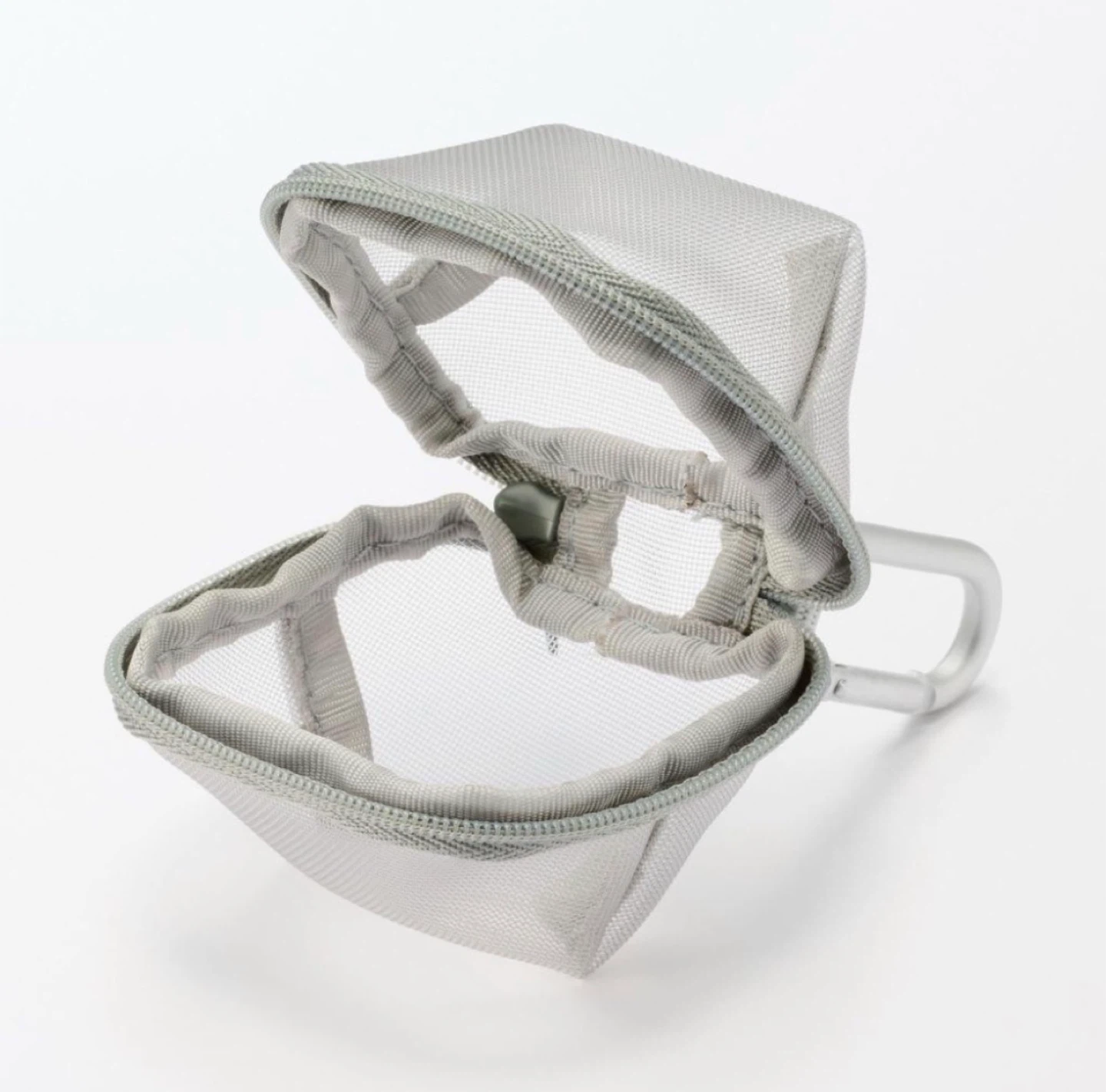 Muji Nylon Mesh Compact Pouch_Gray_NWT