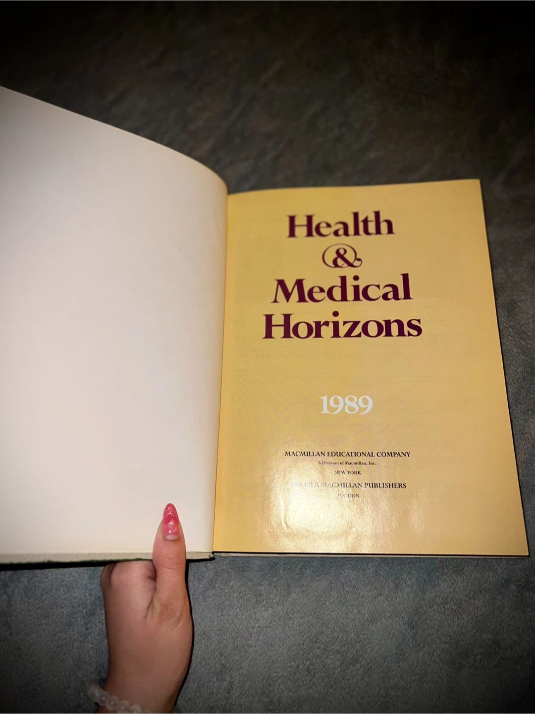 📚 FREE BOOKS – Hardcover Editions 📚 - photo 3