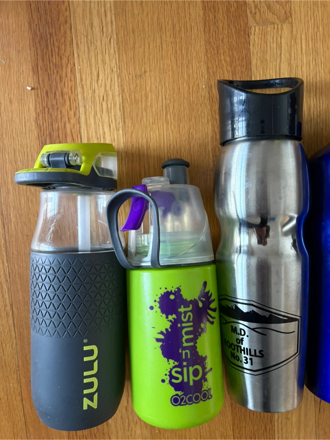 Zulu, O2Cool, and RMT Valvomeccanica Water Bottles - photo 2